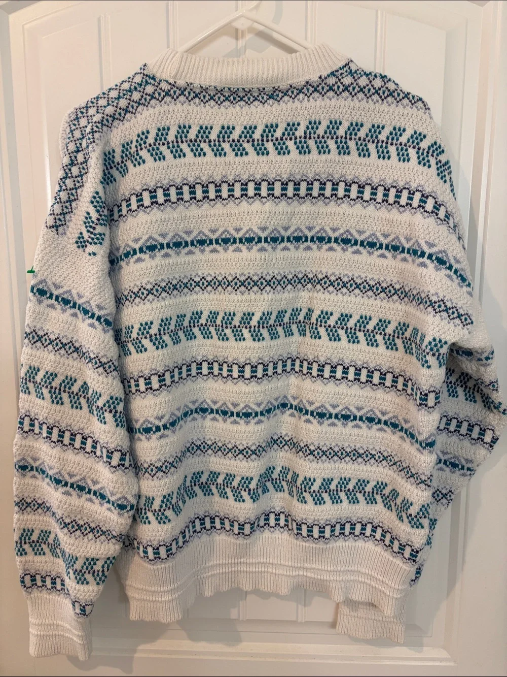 Vintage Men's Cream Crewneck Sweater with Teal Pattern Fair Isle